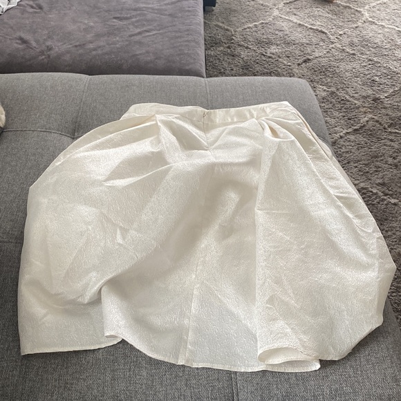 Express Size 14 Skirt - Picture 5 of 5